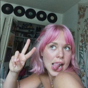 Meet your Posher, Joyclie